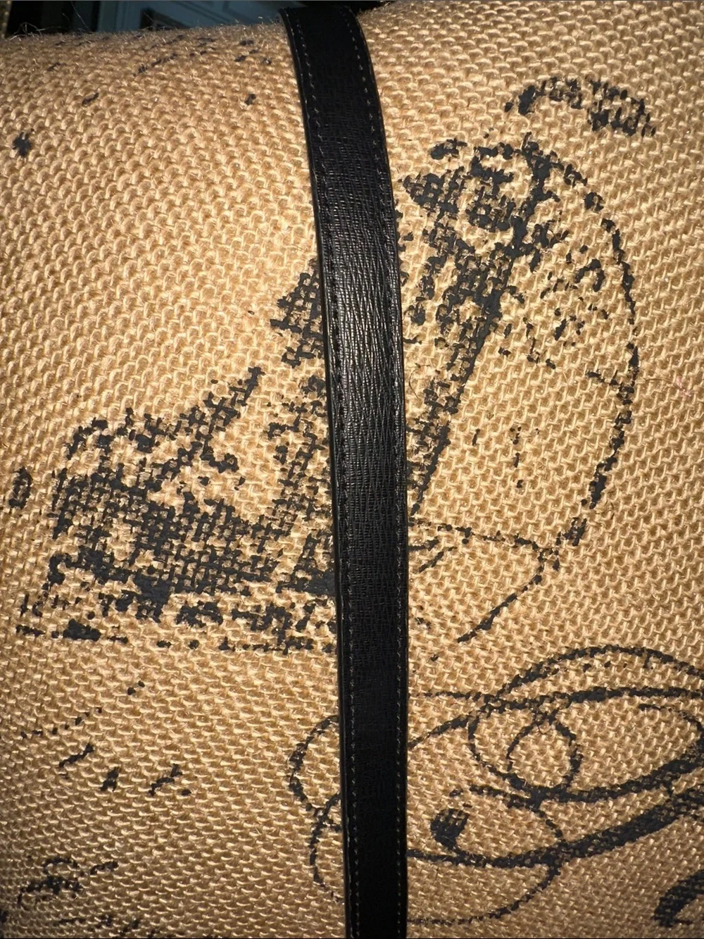 kate spade Black and Metallic silverPolka Dot Crossbody with Gold Chain ♠️